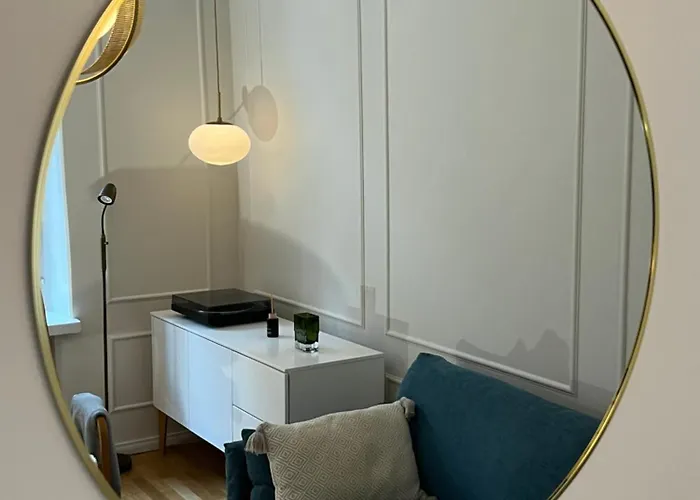 Central, Peaceful, High-end *